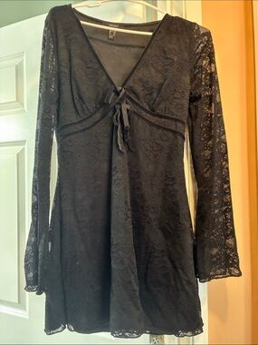 Forever 21 Black Lace Tie-Front Long Sleeve Mini Dress